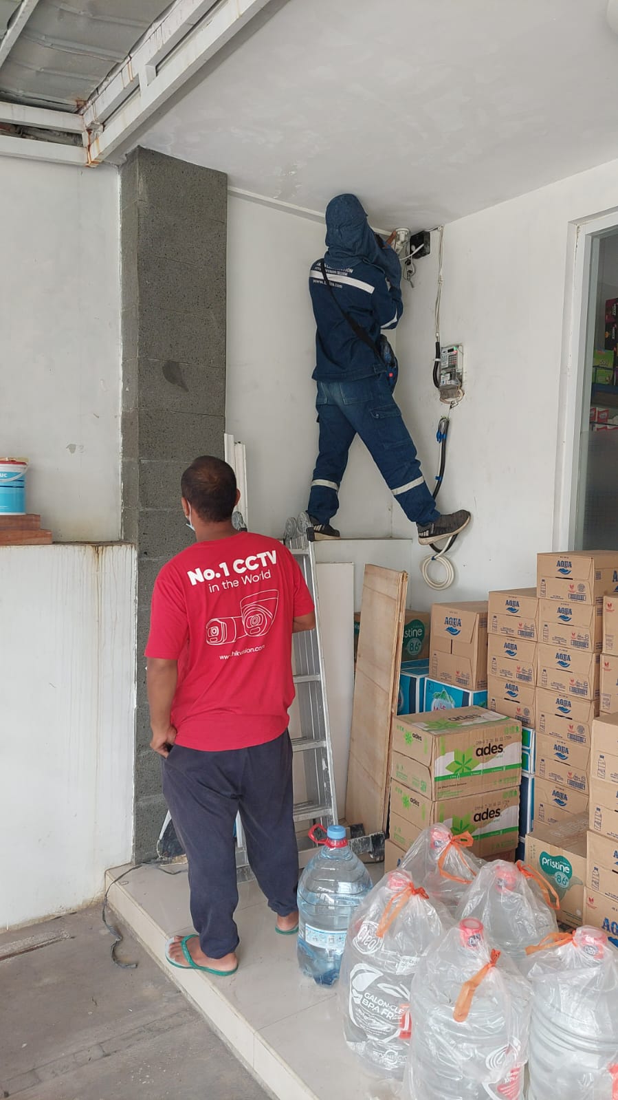 MELAYANI PEMASANGAN CCTV UNTUK DAERAH CILEGON BANTEN DAN SEKITAR NYA (desember 2022)