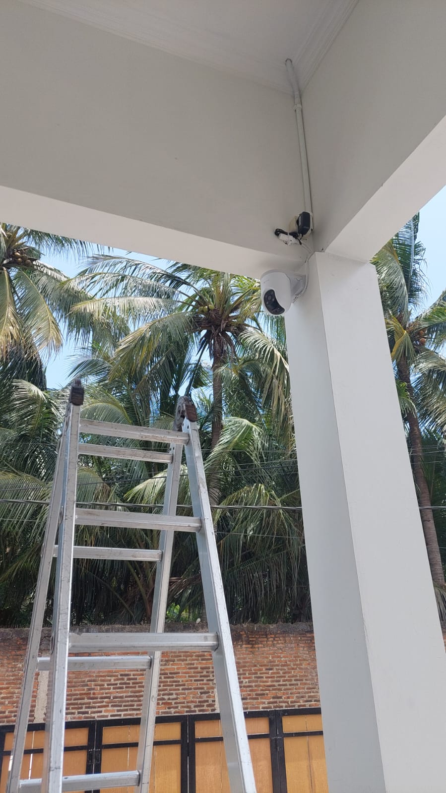 PEMASANGAN CCTV MURAH TAPI BERKUALITAS DAN BERGARANSI (april 2025)